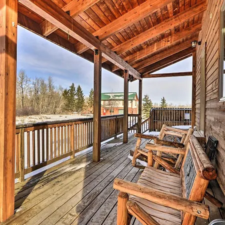 Off The Beaten Path Cabin With Mtn Views And Hot Tub
